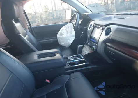 2014 Toyota Tundra Limited 5.7L V8 z USA, uszkodzony, nr VIN 5TFHY5F17EX390859